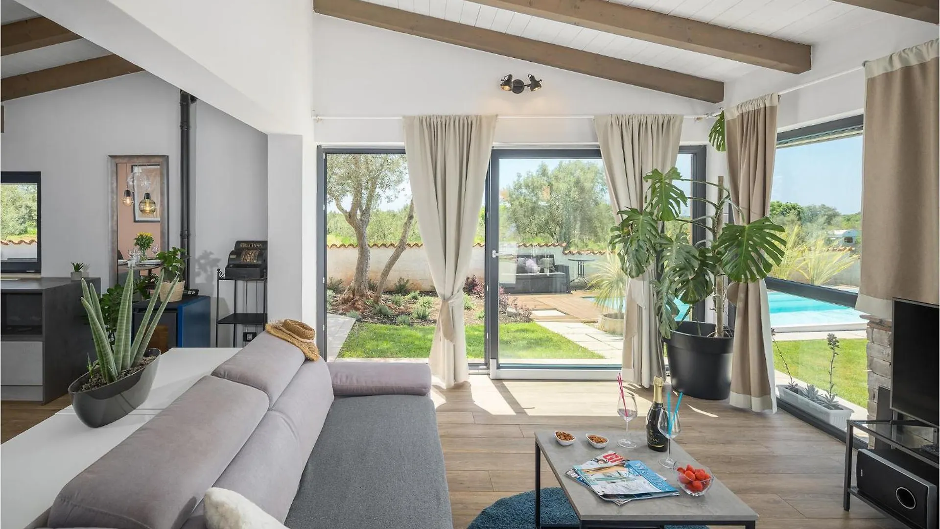 Holiday home Lovely Home In Rovinj With Kitchen